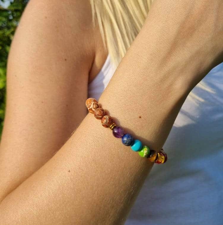 Bracelet-equilibre-7-chakras-6.jpg