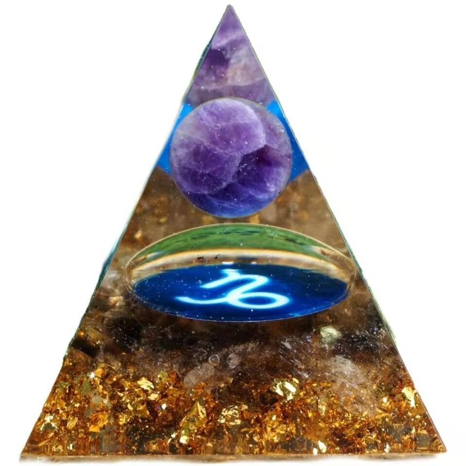 Orgonite-Pyramide-8220Capricorne8221-Orgonite.jpg