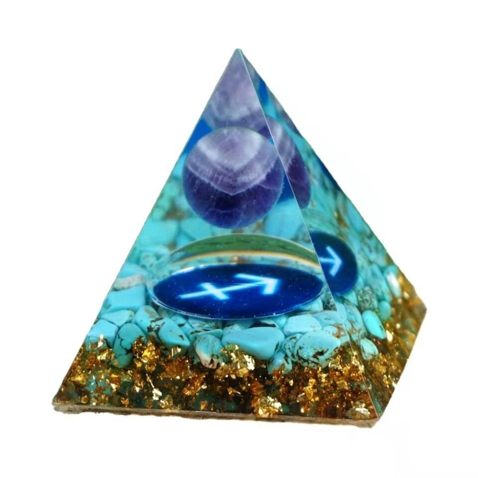 Orgonite-Pyramide-8220Sagittaire8221-Orgonite-2.jpg