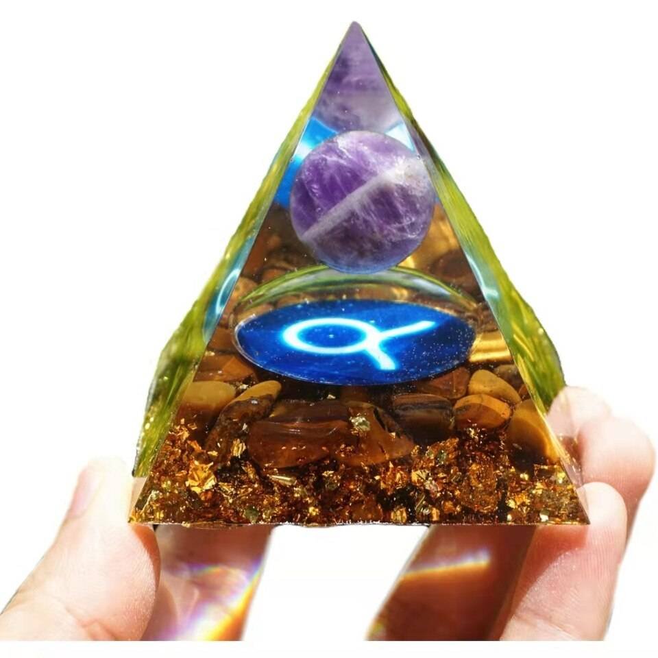 Orgonite-Pyramide-8221Taureau8221-Orgonite.jpg